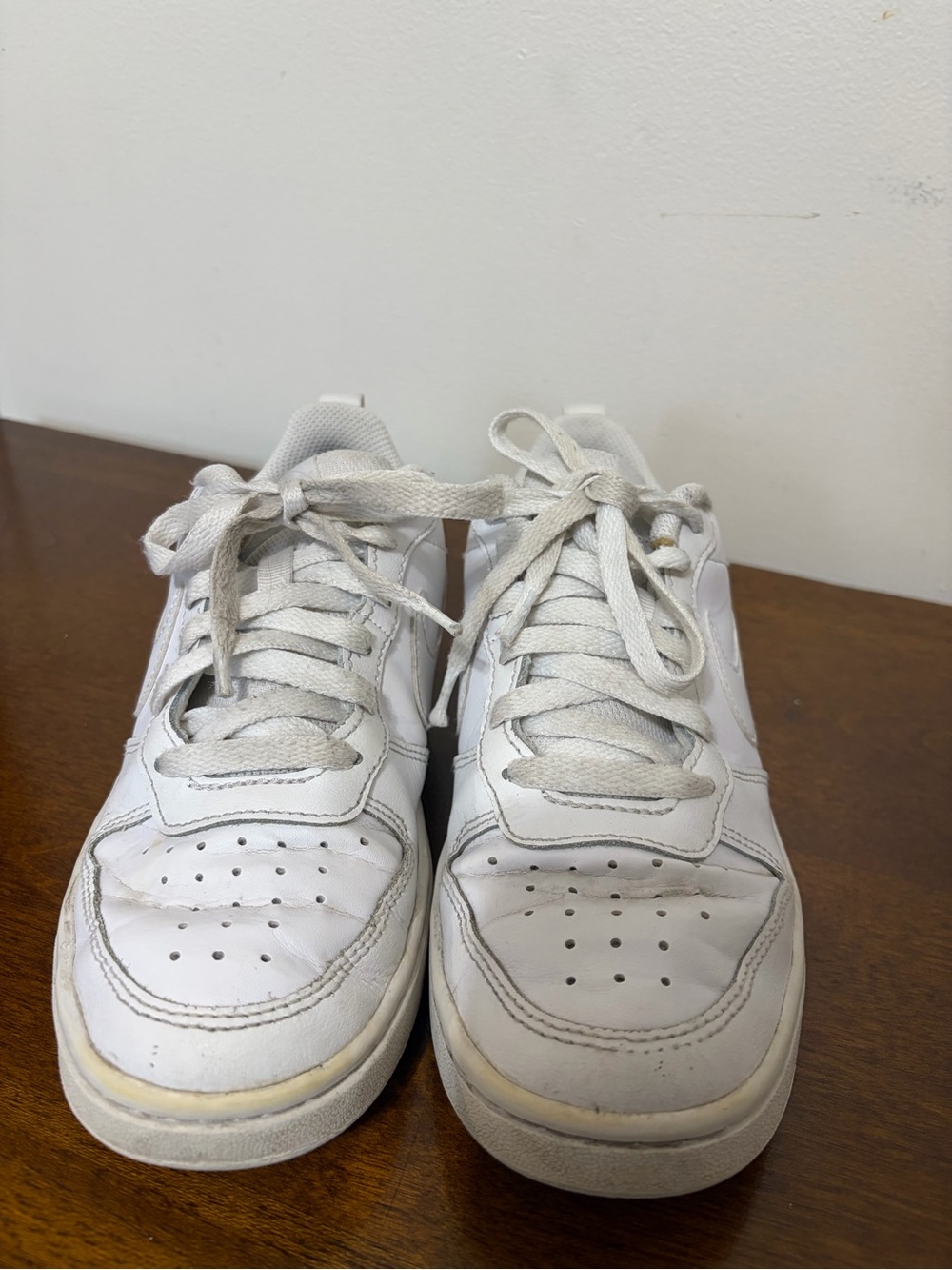 Nine West White Kids Sneakers with Lace-Up